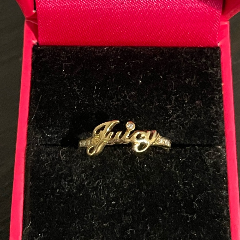 Juicy Couture Ring
